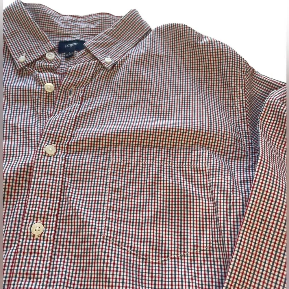 J. Crew Red and Blue Checkered Button Down Top Men’s Size Large